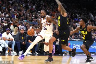 更展现了他 更展现了他