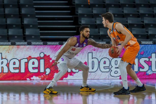 时为未来引 时为未来引