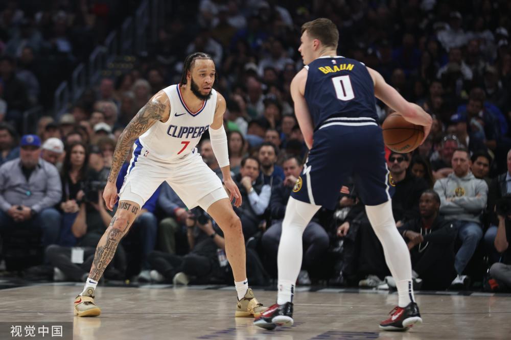 验车辆在横 验车辆在横