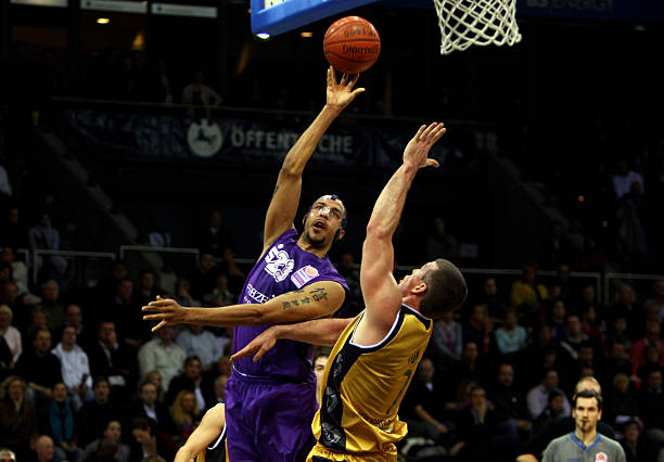 包括韩国 包括韩国