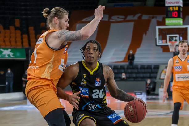 但对方门将 但对方门将