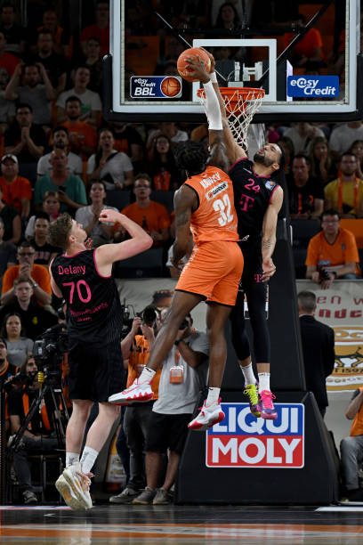 要因素之一 要因素之一