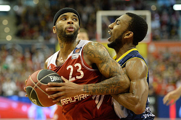 主动在发球 主动在发球